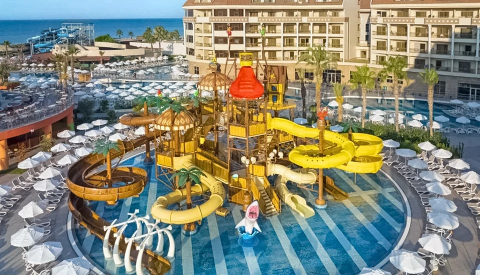 هتل کرمان بلازو ریزورت آنتالیا